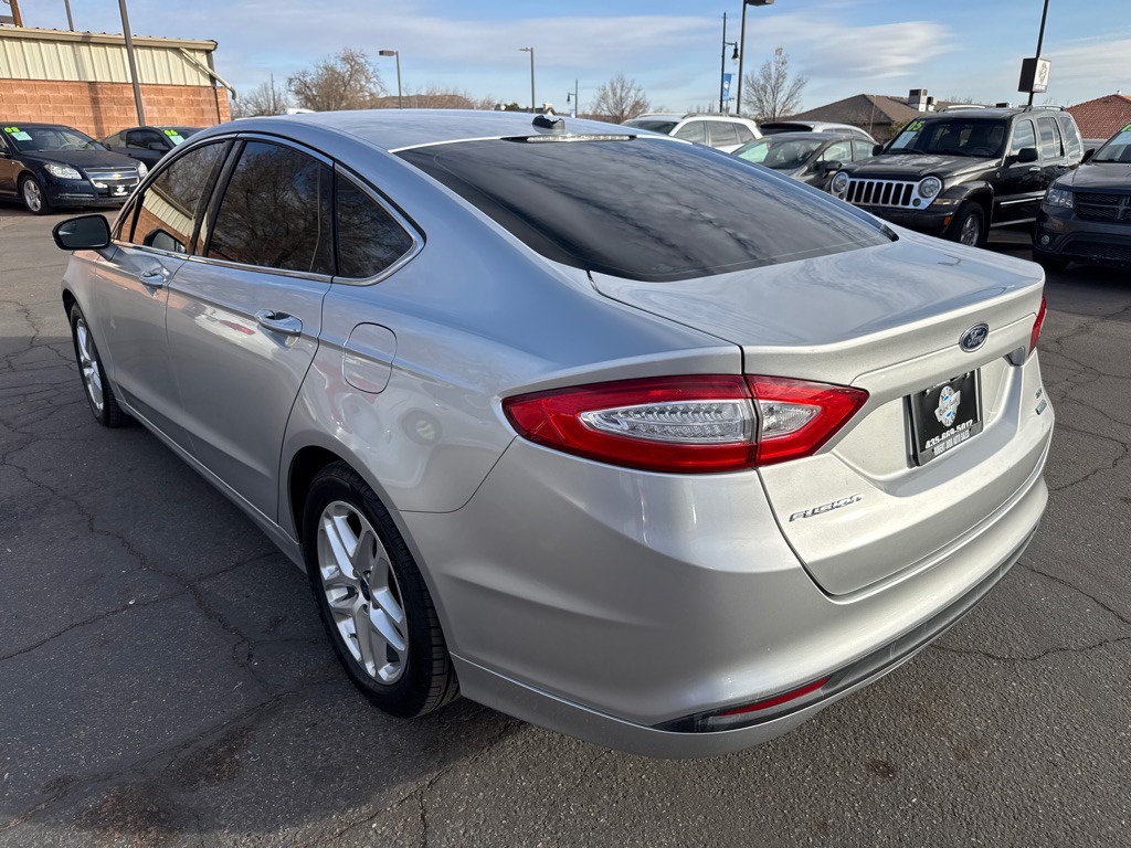 2013 Ford Fusion Image 4
