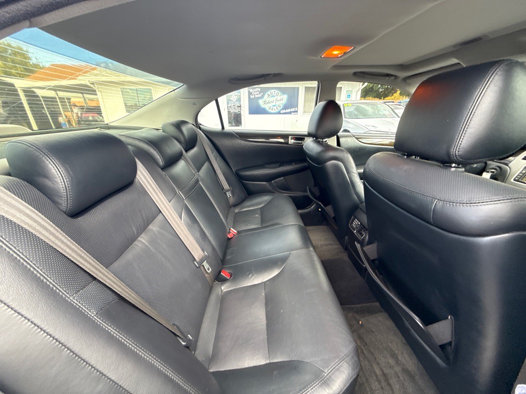 2006 Lexus ES Image 13