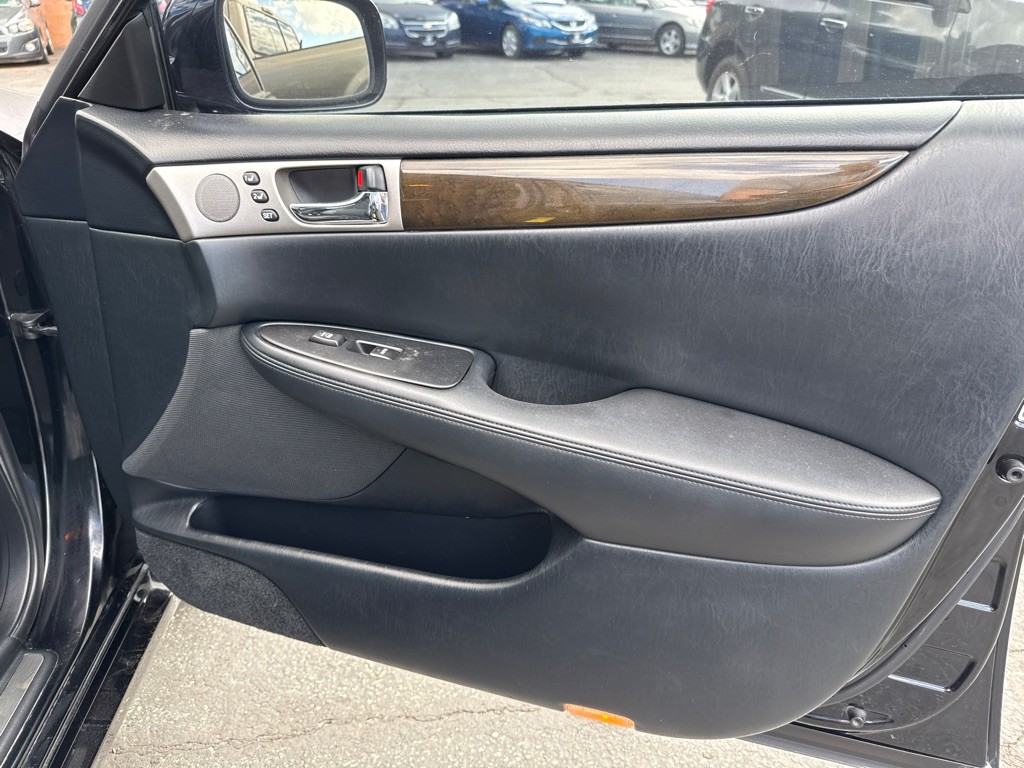 2006 Lexus ES Image 16