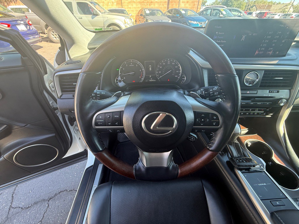 2021 Lexus RX Image 8