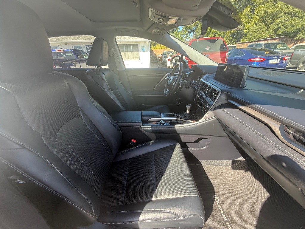 2021 Lexus RX Image 16