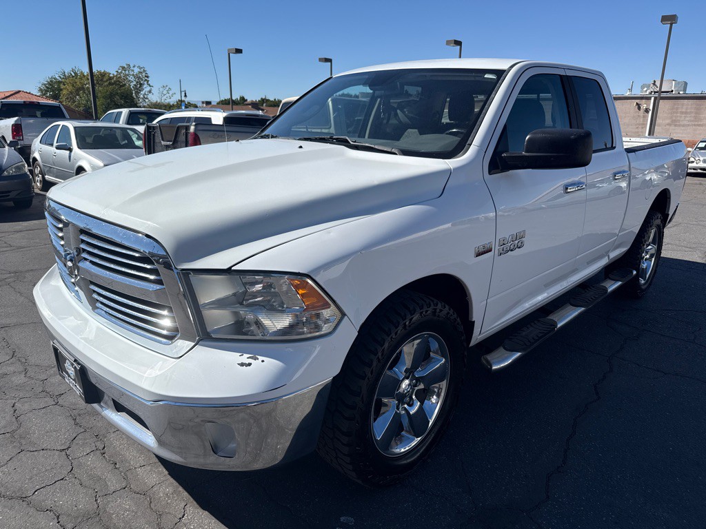 2016 RAM 1500 Image 3
