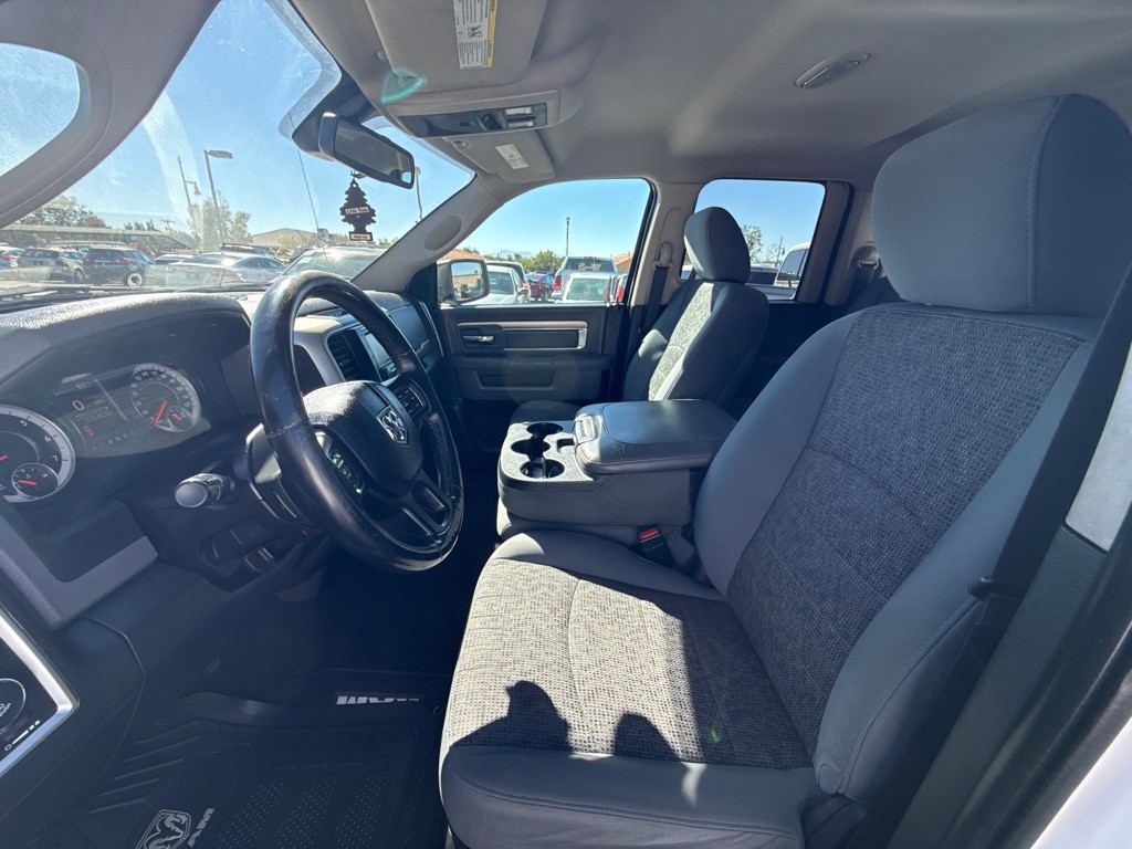 2016 RAM 1500 Image 7
