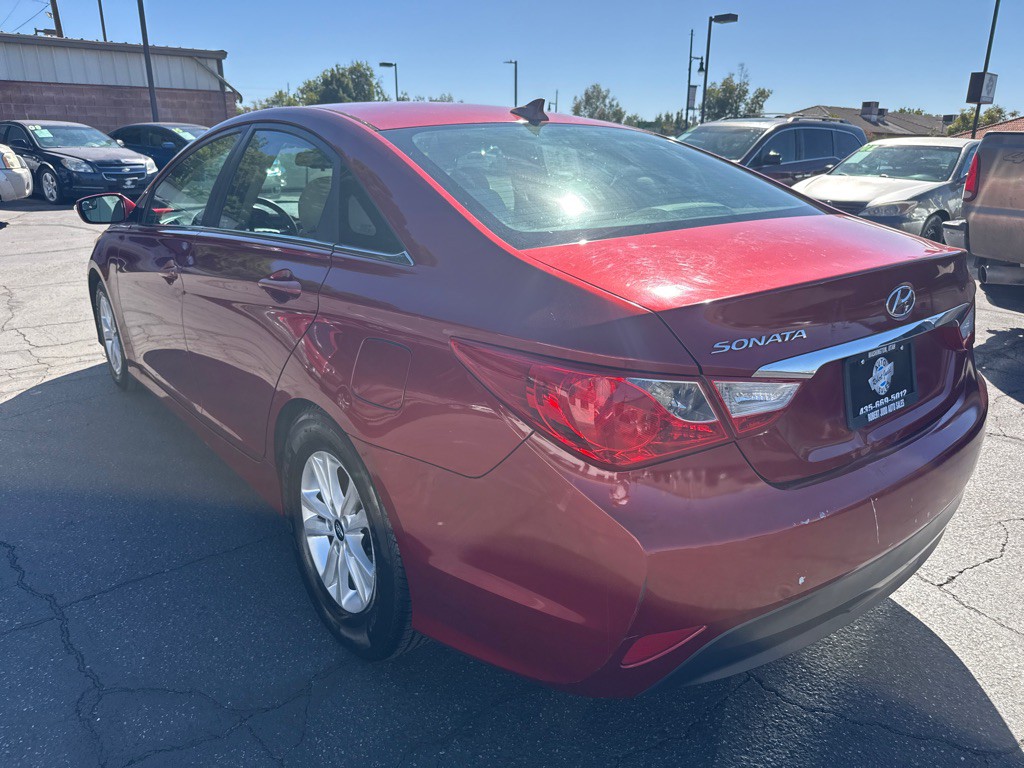 2014 Hyundai Sonata Image 4