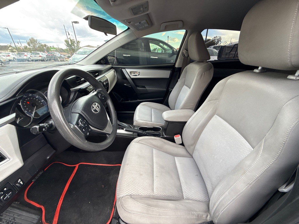 2016 Toyota Corolla Image 7