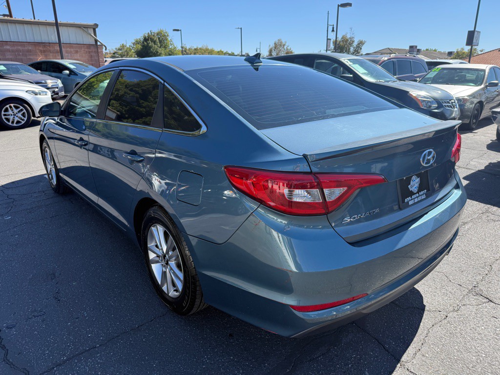 2016 Hyundai Sonata Image 4