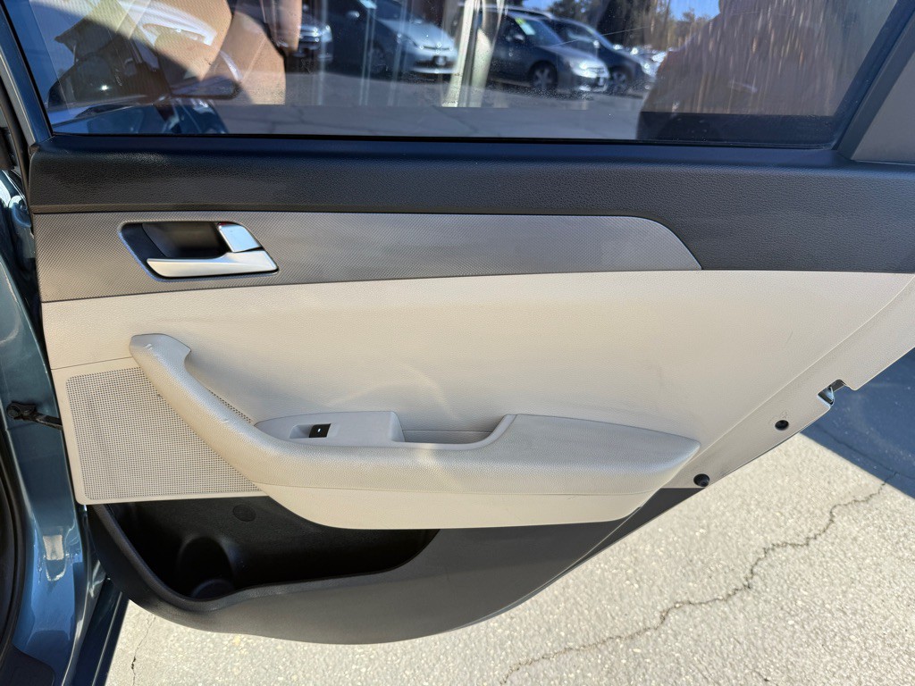 2016 Hyundai Sonata Image 15