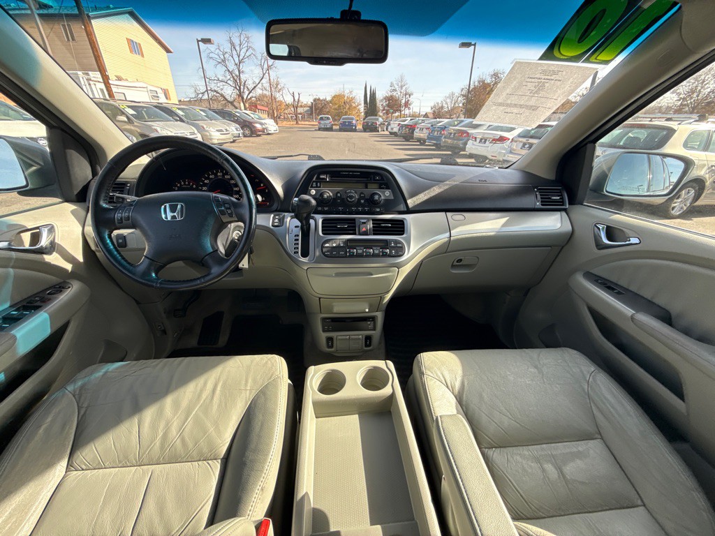 2010 Honda Odyssey Image 11