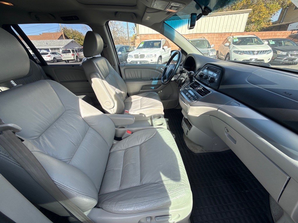 2010 Honda Odyssey Image 13