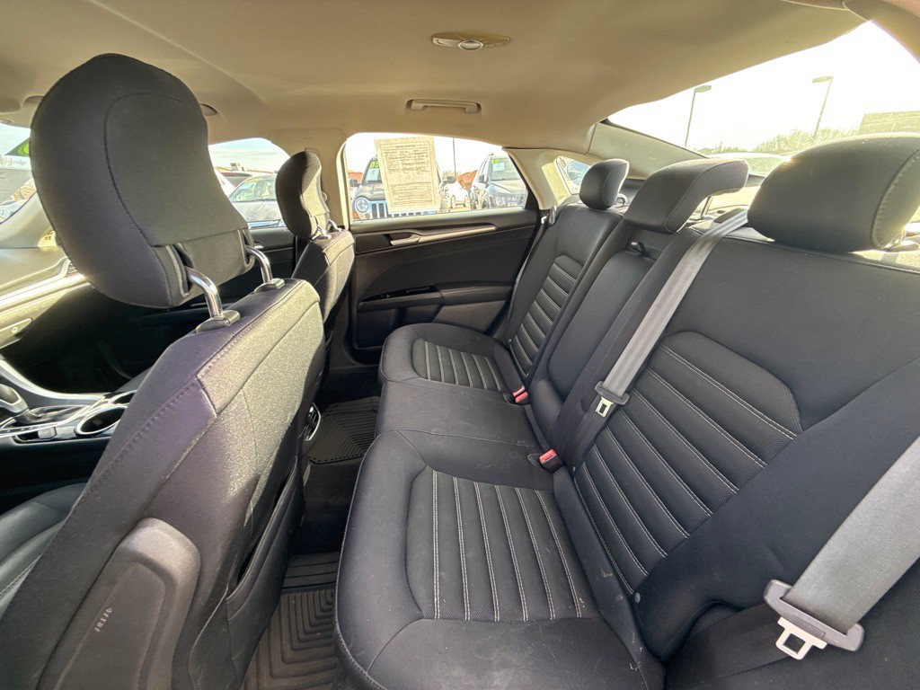 2013 Ford Fusion Image 10