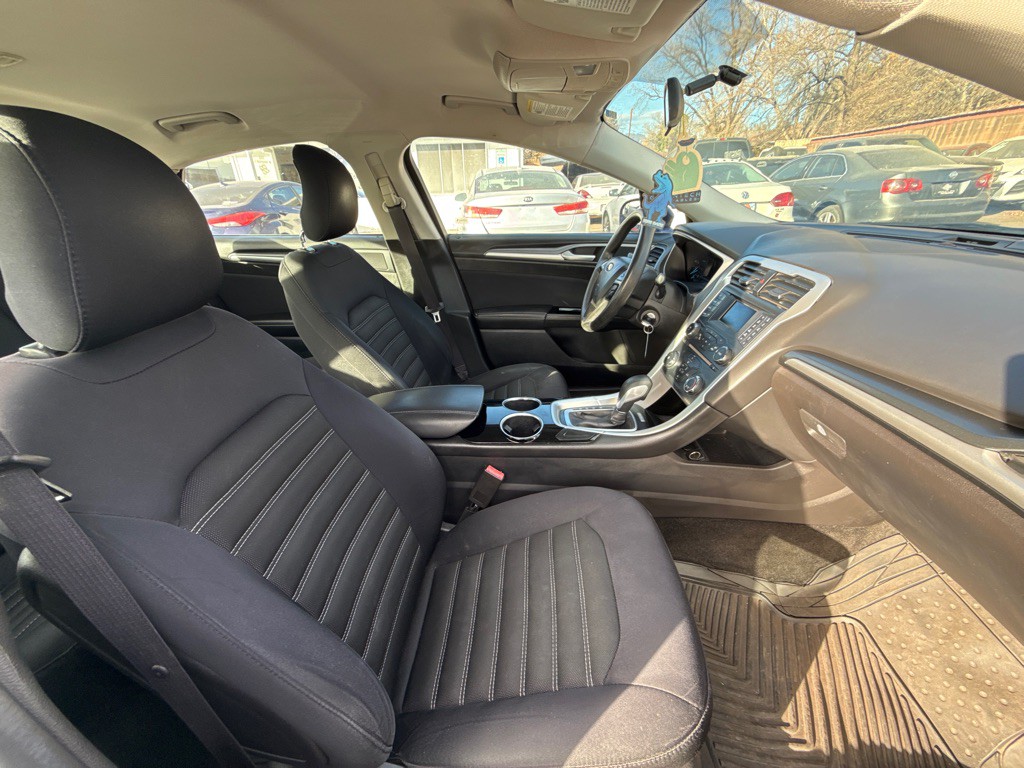 2013 Ford Fusion Image 15