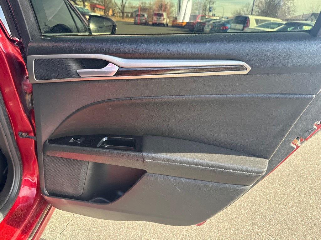 2014 Ford Fusion Image 15