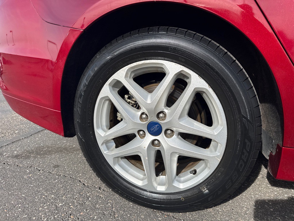 2014 Ford Fusion Image 18