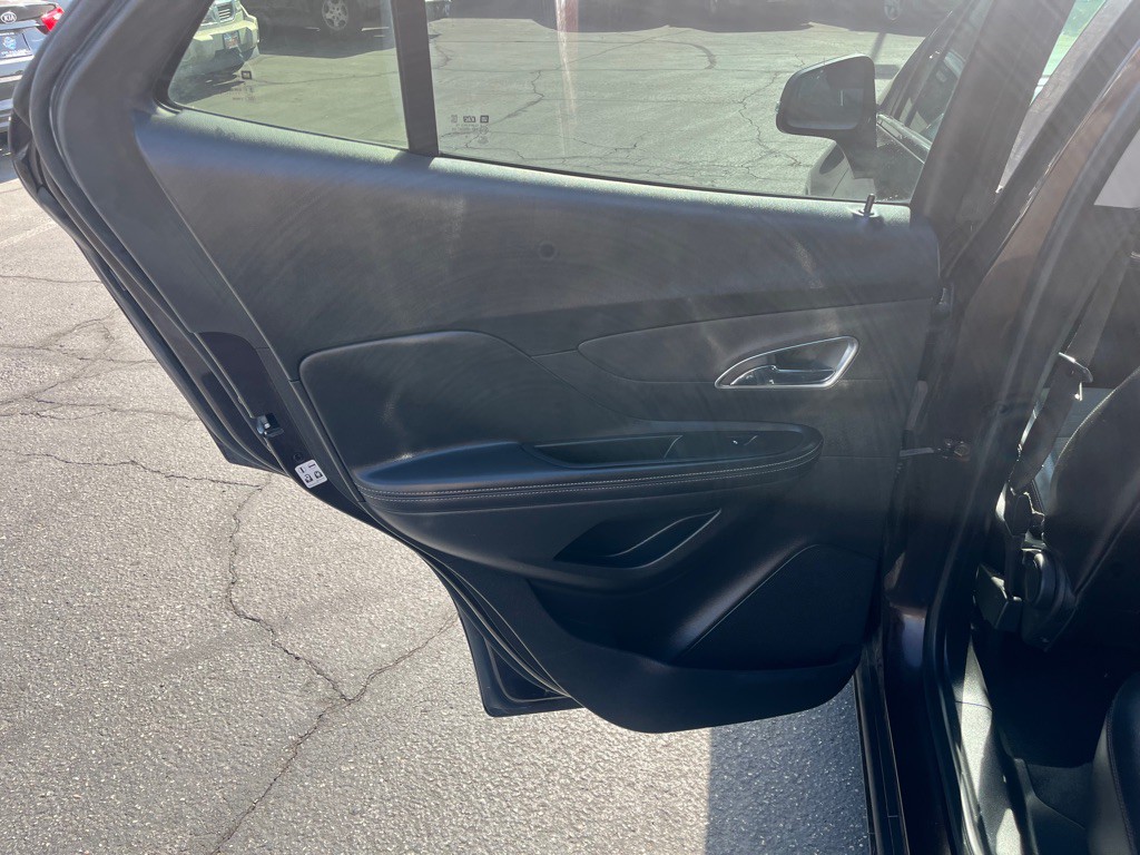 2015 Buick Enclave Image 12