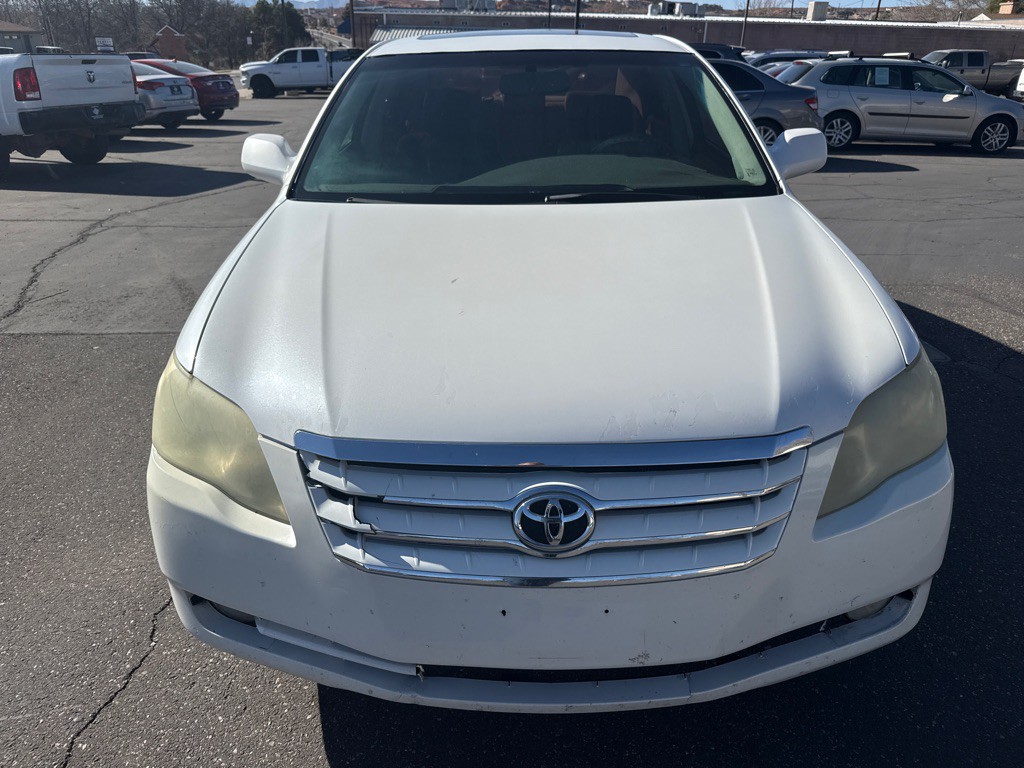 2006 Toyota Avalon Image 2