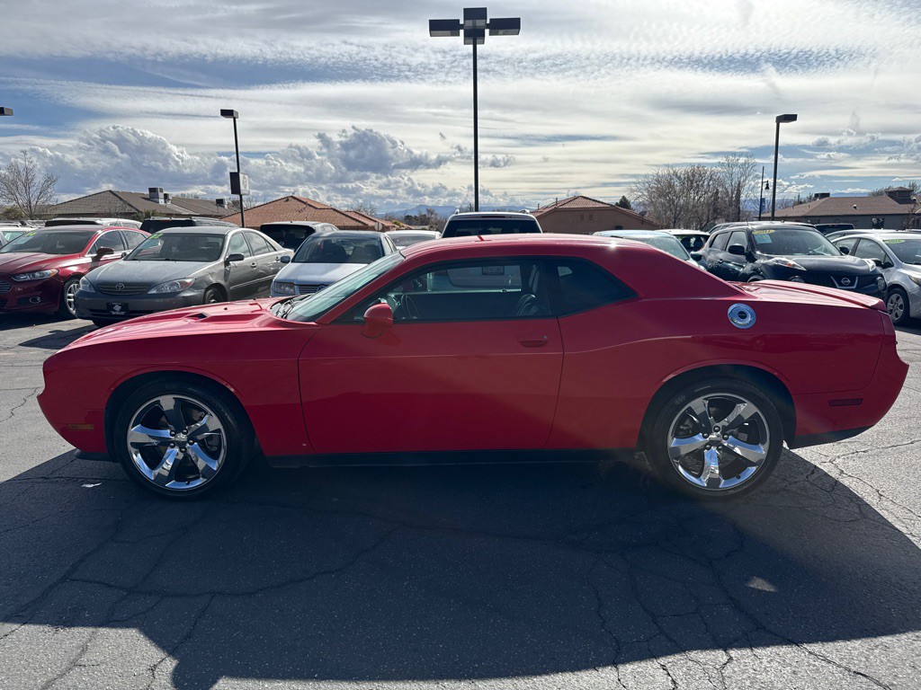 2014 Dodge Challenger Image 14