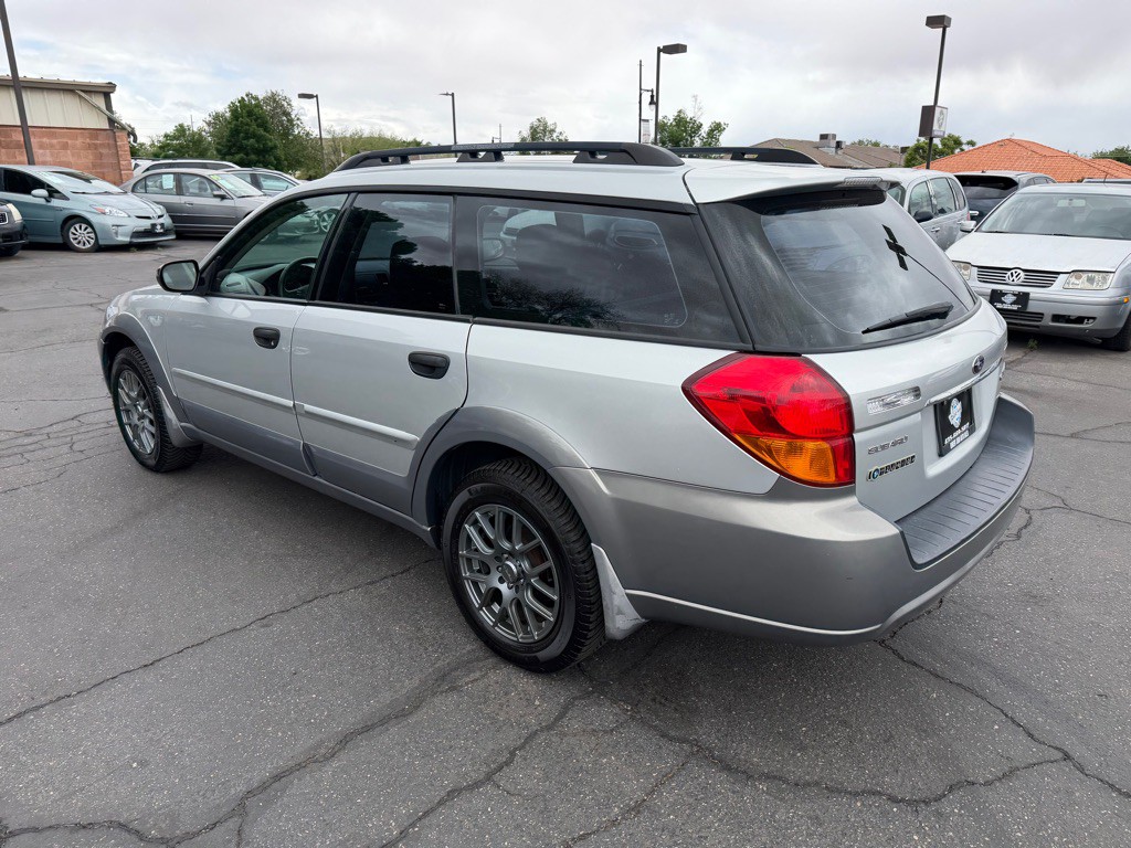 2006 Subaru Legacy Image 4