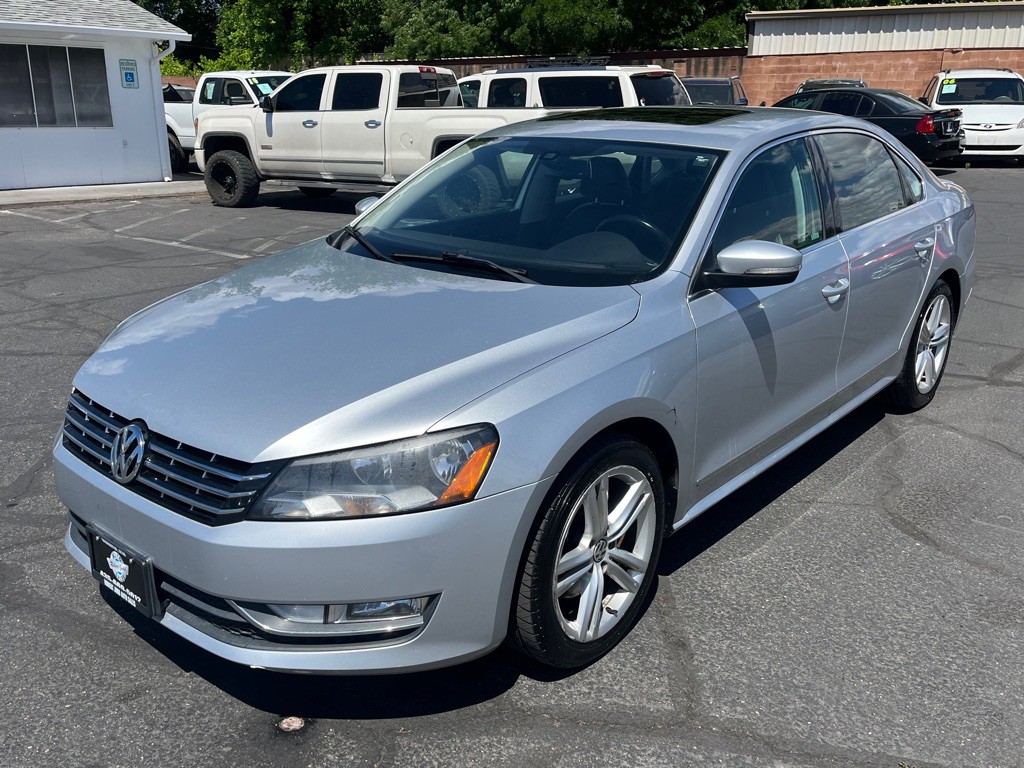 2014 Volkswagen Passat Image 3
