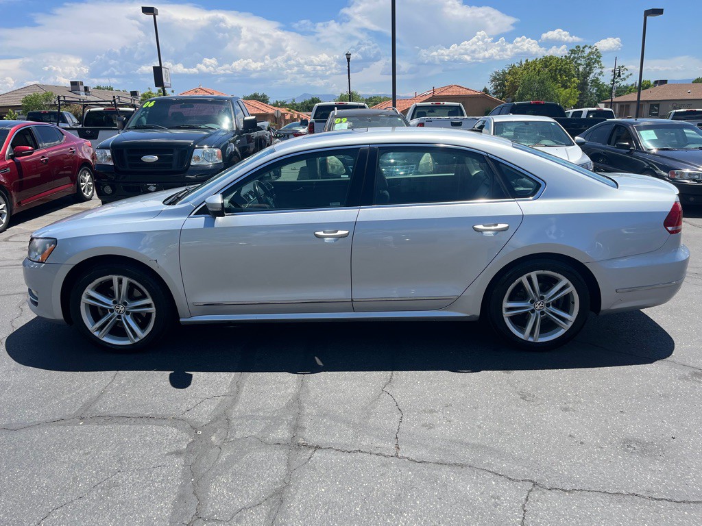 2014 Volkswagen Passat Image 20