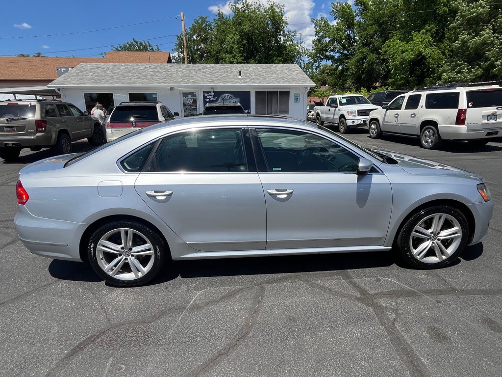 2014 Volkswagen Passat Image 21