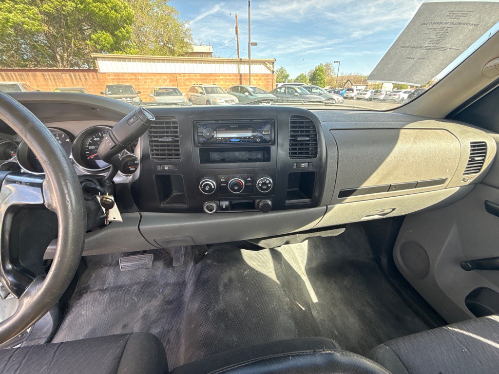 2014 Chevrolet Silverado 1500 Image 10