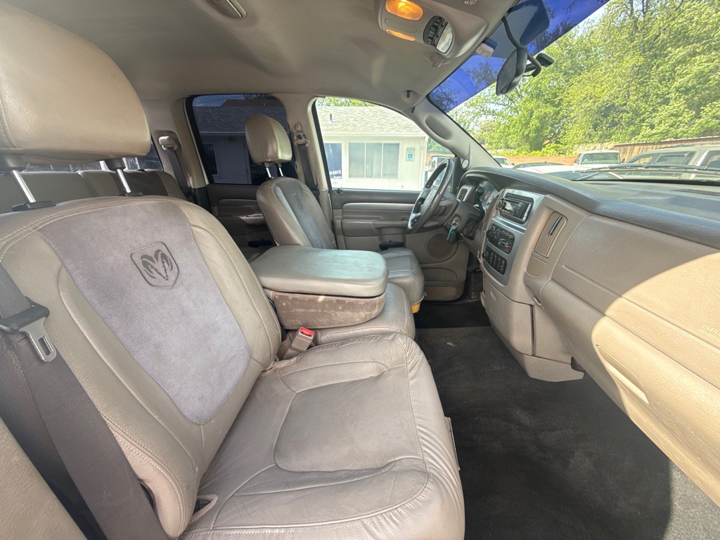2005 Dodge Ram 2500 Image 16