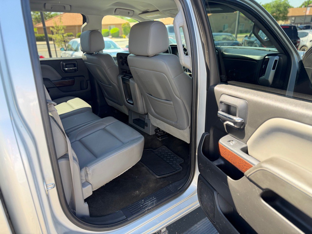 2015 GMC Sierra Image 14