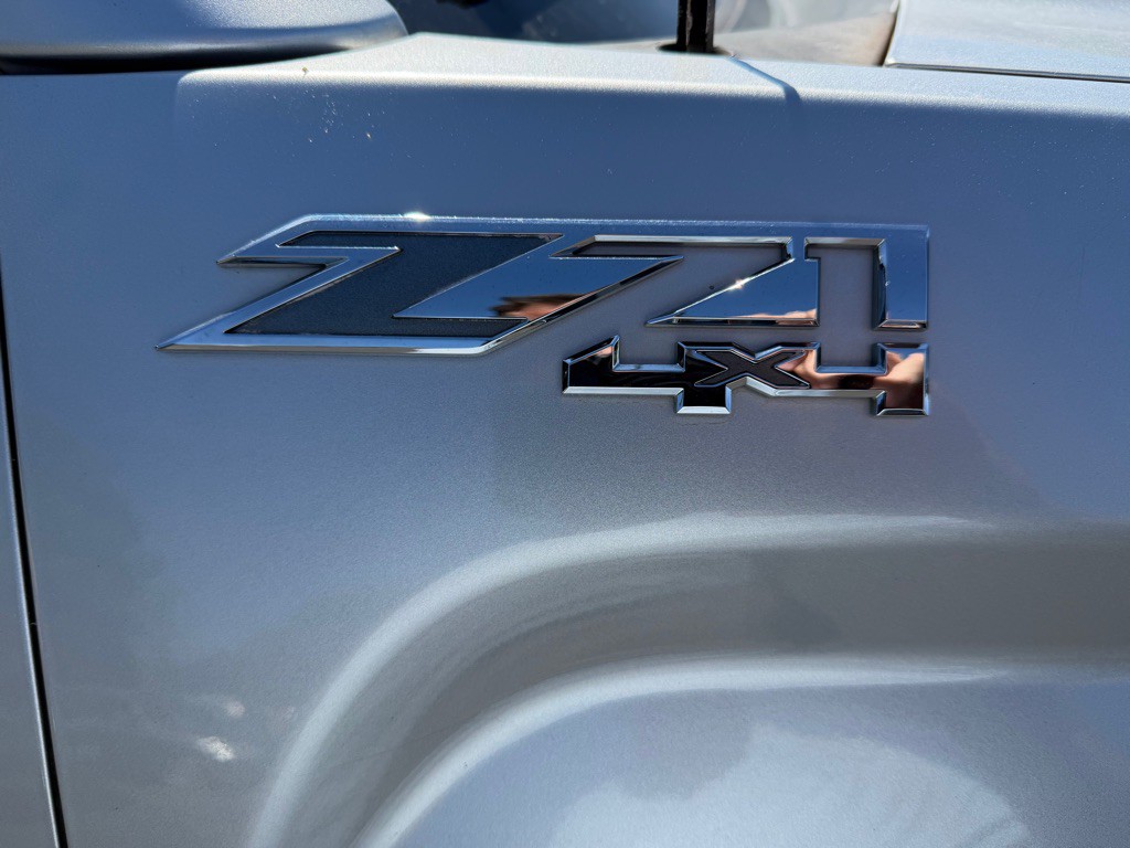 2015 GMC Sierra Image 15