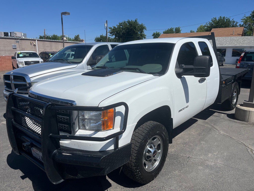 2011 GMC Sierra Image 3