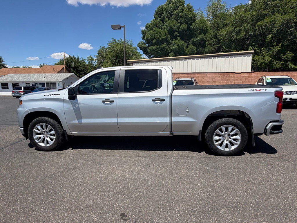 2017 Chevrolet Silverado 1500 Image 3