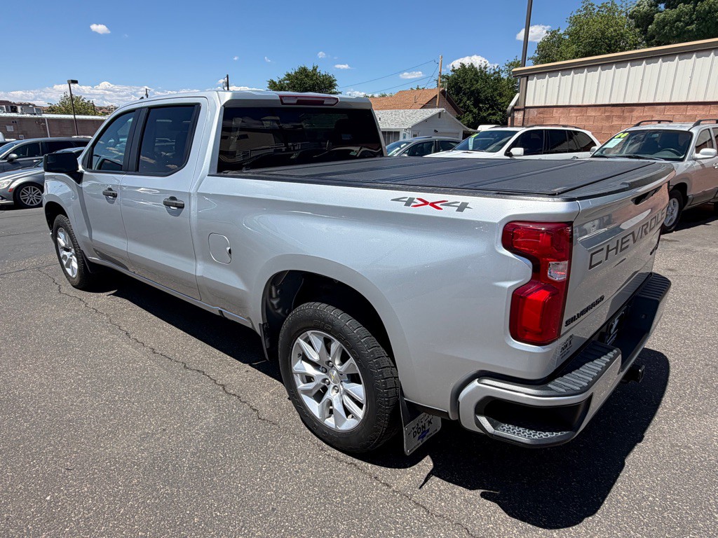 2017 Chevrolet Silverado 1500 Image 4