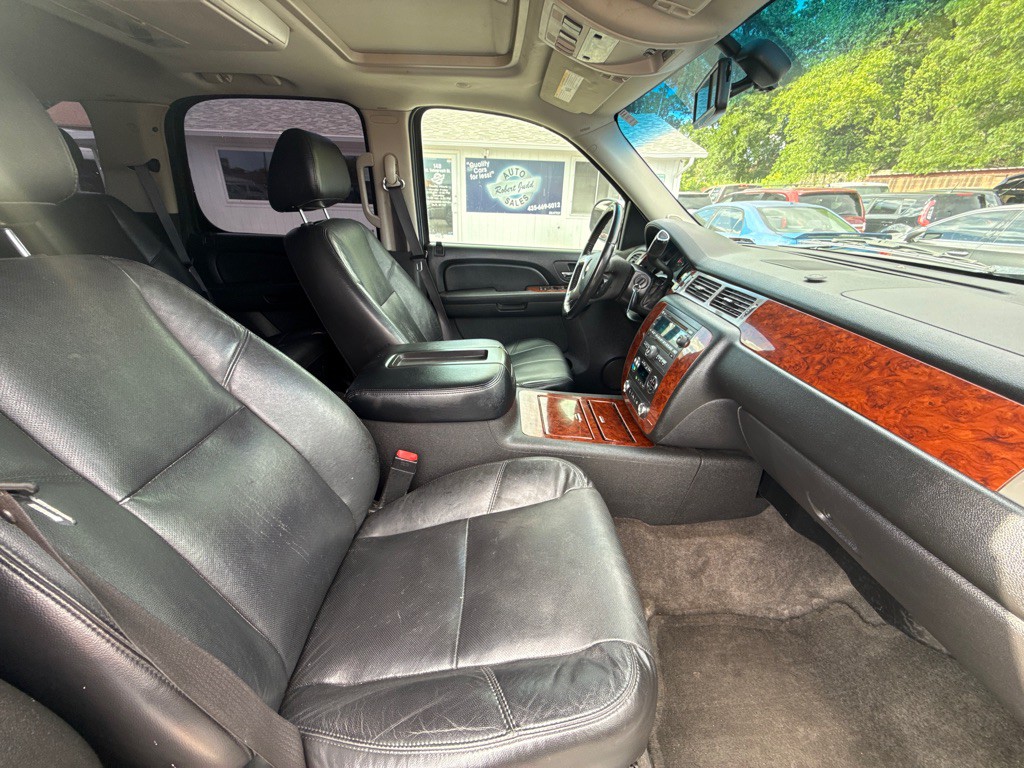 2009 Chevrolet Tahoe Image 17