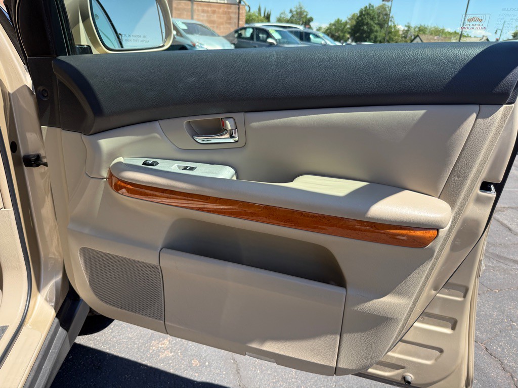 2008 Lexus RX Image 17