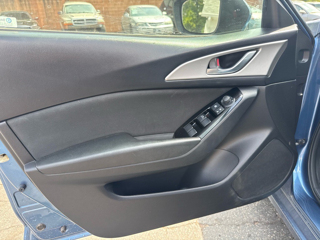 2017 Mazda Mazda3 Image 8