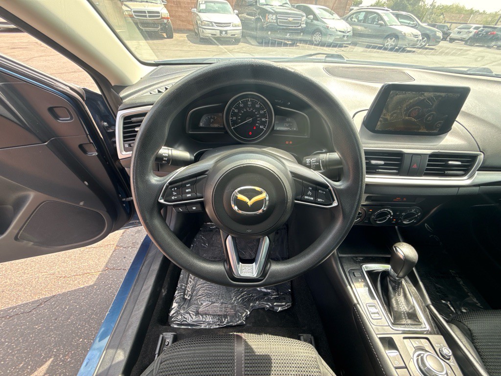 2017 Mazda Mazda3 Image 9
