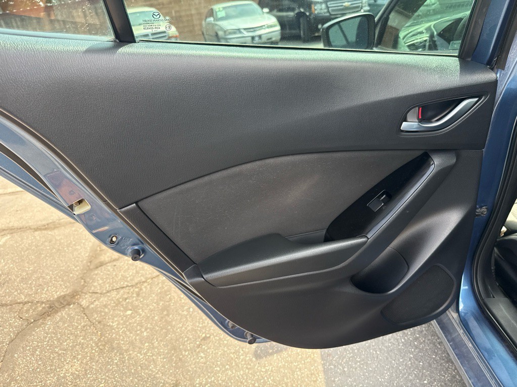 2017 Mazda Mazda3 Image 11