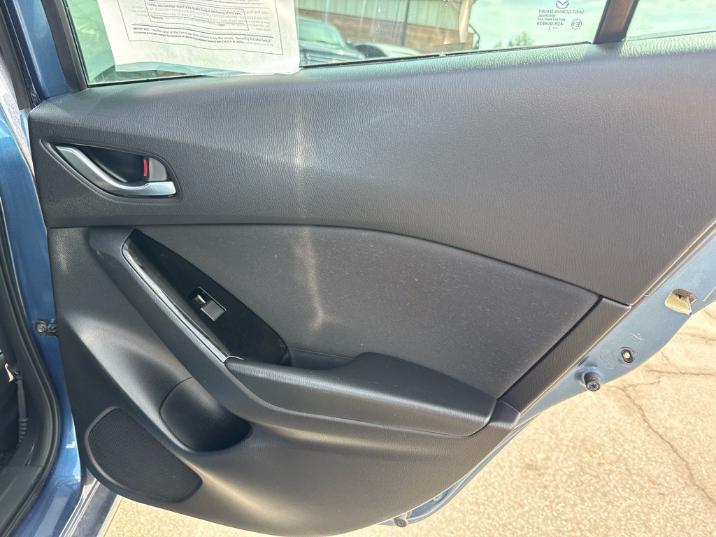 2017 Mazda Mazda3 Image 14