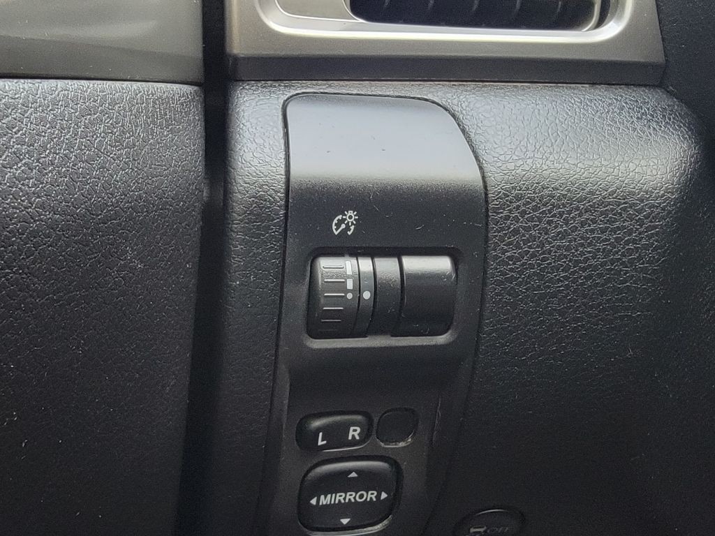 2010 Subaru Impreza Image 21