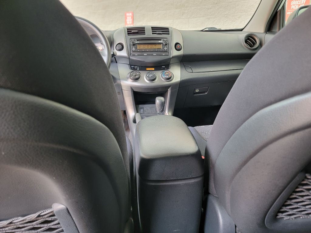2012 Toyota Rav4 Image 13
