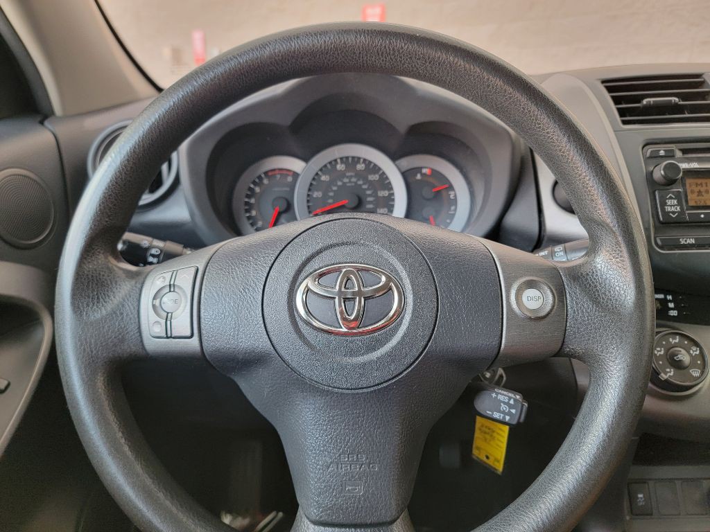 2012 Toyota Rav4 Image 18