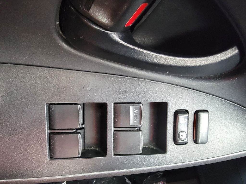 2012 Toyota Rav4 Image 23
