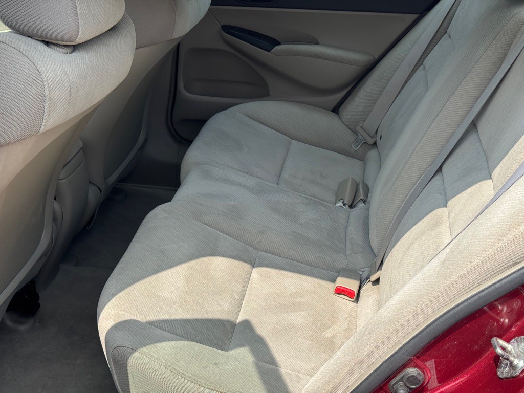 2011 Honda Civic Image 11