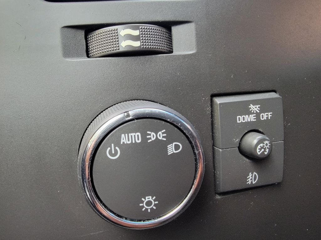 2013 Chevrolet Silverado 1500 Image 19