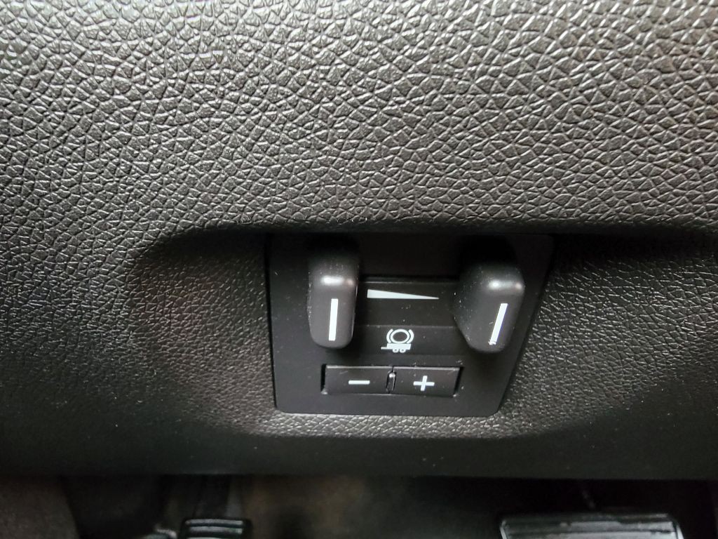 2013 Chevrolet Silverado 1500 Image 21