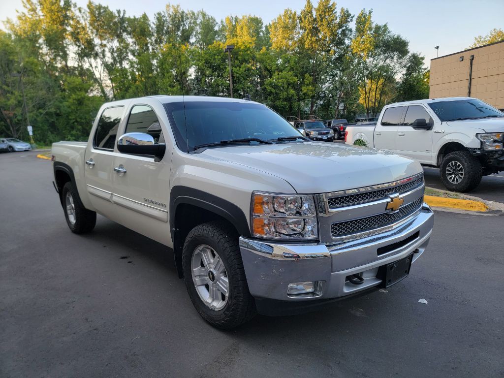 2013 Chevrolet Silverado 1500 Image 2