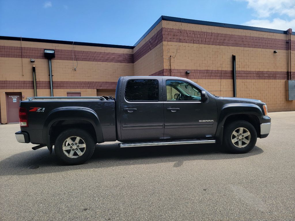 2011 GMC Sierra Image 13