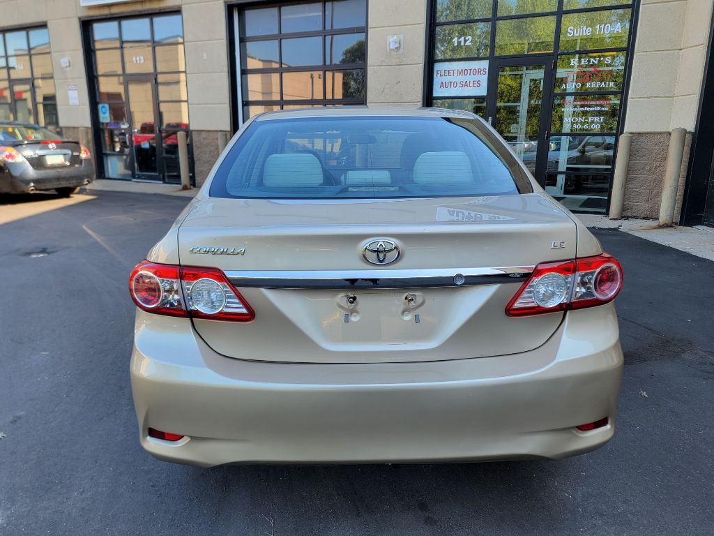 2012 Toyota Corolla Image 8