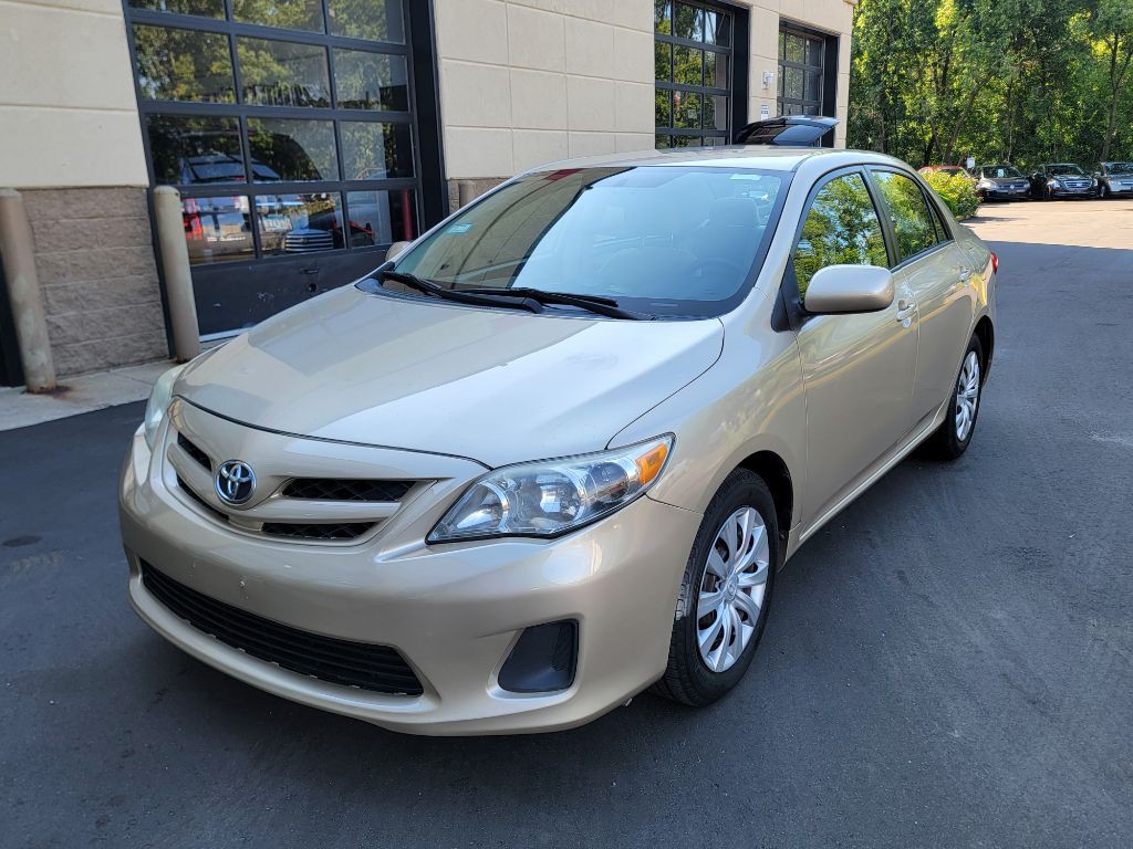 2012 Toyota Corolla Image 1