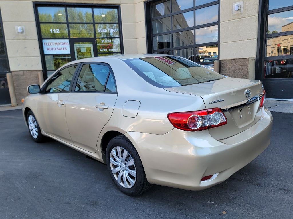 2012 Toyota Corolla Image 6