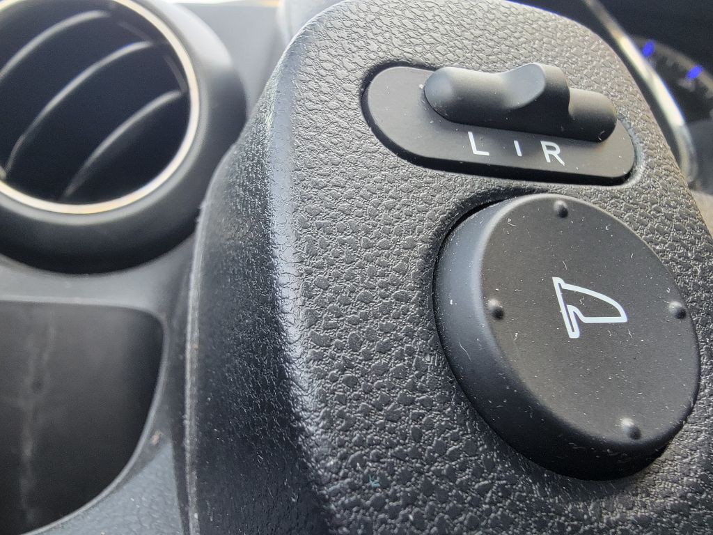 2012 Honda Fit Image 17